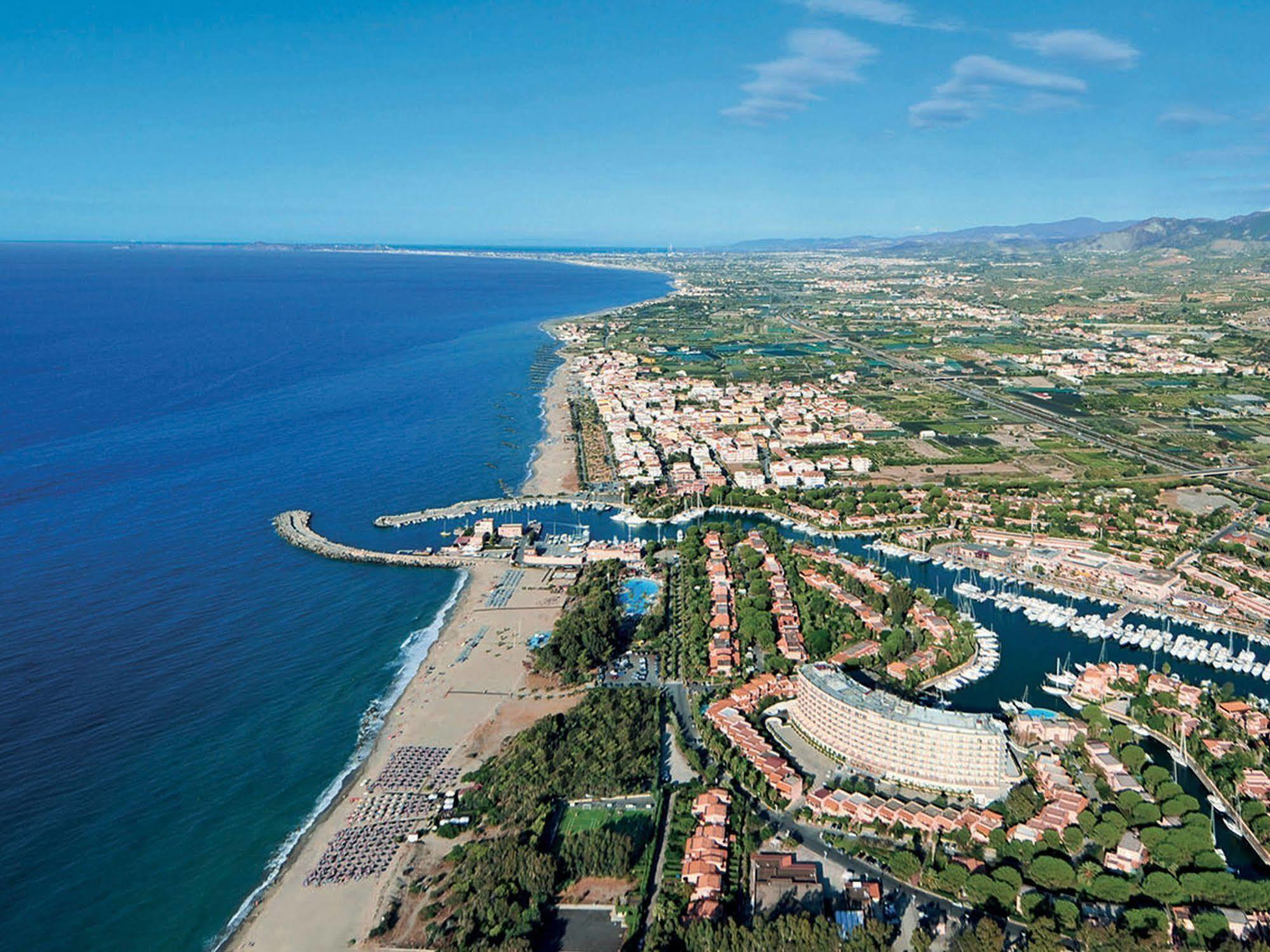 فندق فورناريفي  Hilton Portorosa Sicily المظهر الخارجي الصورة